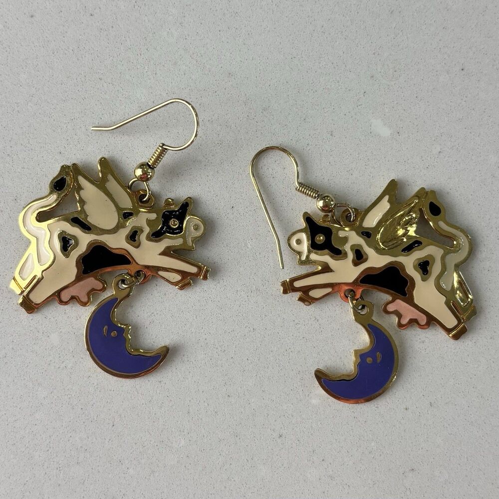 Vtg Edgar Berebi Cow Jumping Over Moon Earrings Enamel Articulated Gold Tone